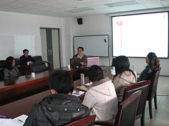 加拿大曼尼托巴大学Trust Beta教授和浙江大学包劲松教授应邀来禁漫天堂
讲学