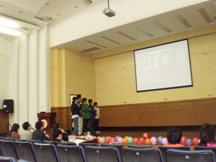 我校第四届电影配音大赛初赛落下帷幕 禁漫天堂
遗憾出局