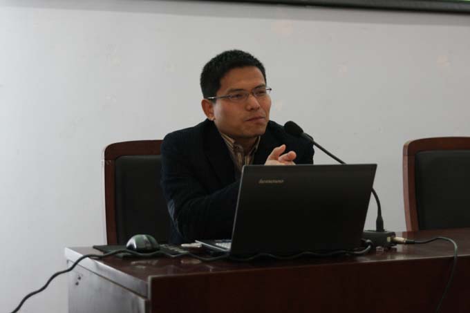 禁漫天堂
第二期菁英人才学院开学典礼隆重举行